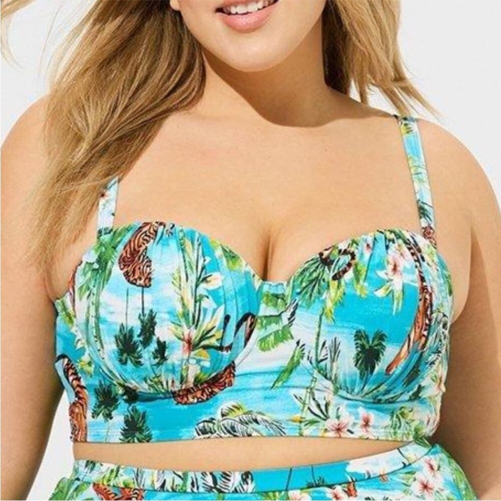 Plus Size Turquoise Tropical Underwire Swim Top